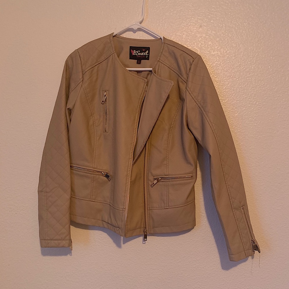 Leather jacket - Picture 2 of 2